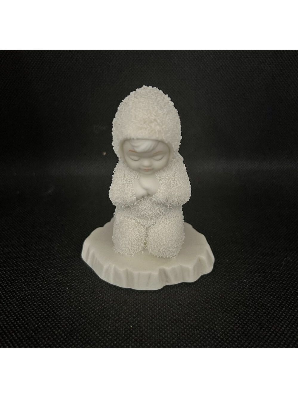 Department 56 Snowbabies "Now I lay me down to sleep" figurine